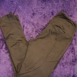 M Victoria's Secret sport black tights w/pockets